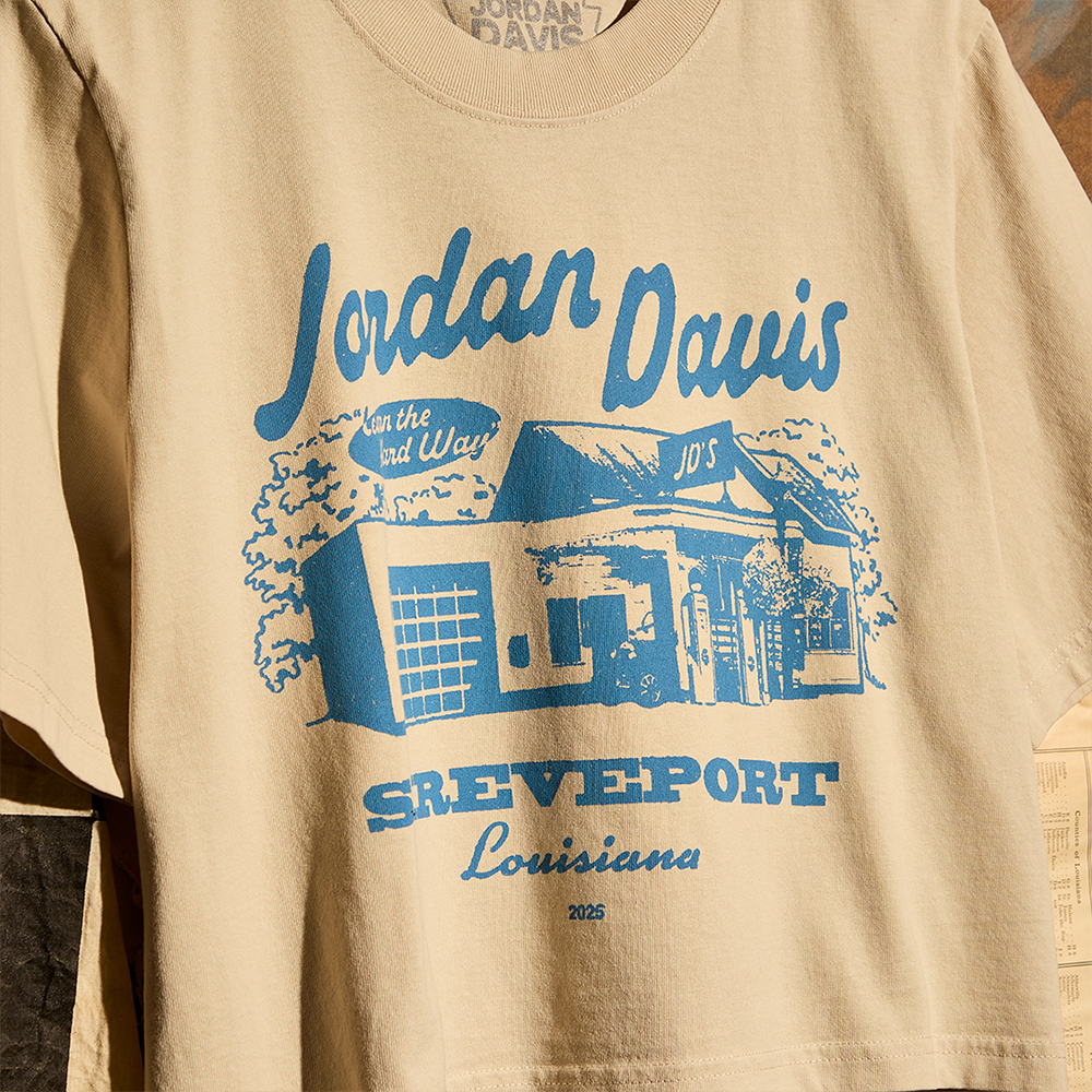 JD's Garage Ladies Crop Tee Detail