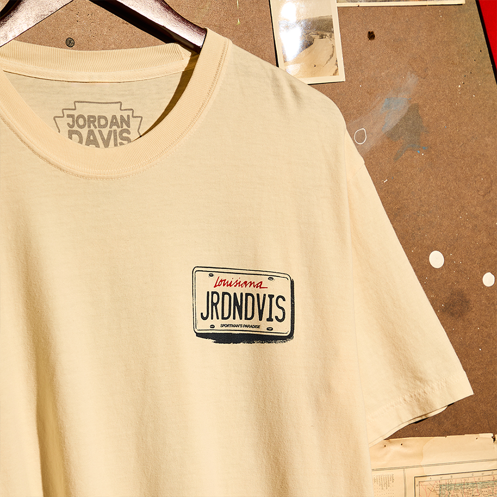 JRDNDVIS Plate Tee Front Detail